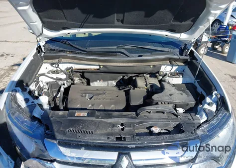 2016 Mitsubishi Outlander Es/Se/Sel из США, поврежденный, VIN JA4AZ3A35GZ060442